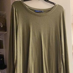 Apt 9 Tie Front Top Brand New XL